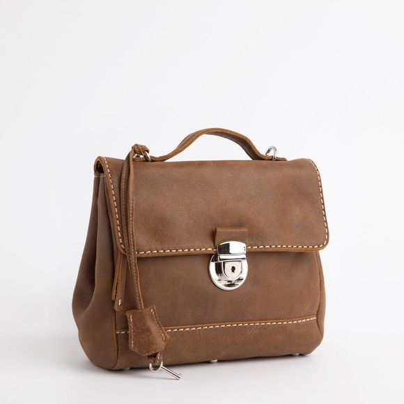 Roots Chelsea brown leather shoulder bag.. - Picture 1 of 11